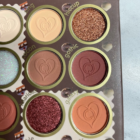 42 colour eyeshadow Chocolate - Picture 5 of 9